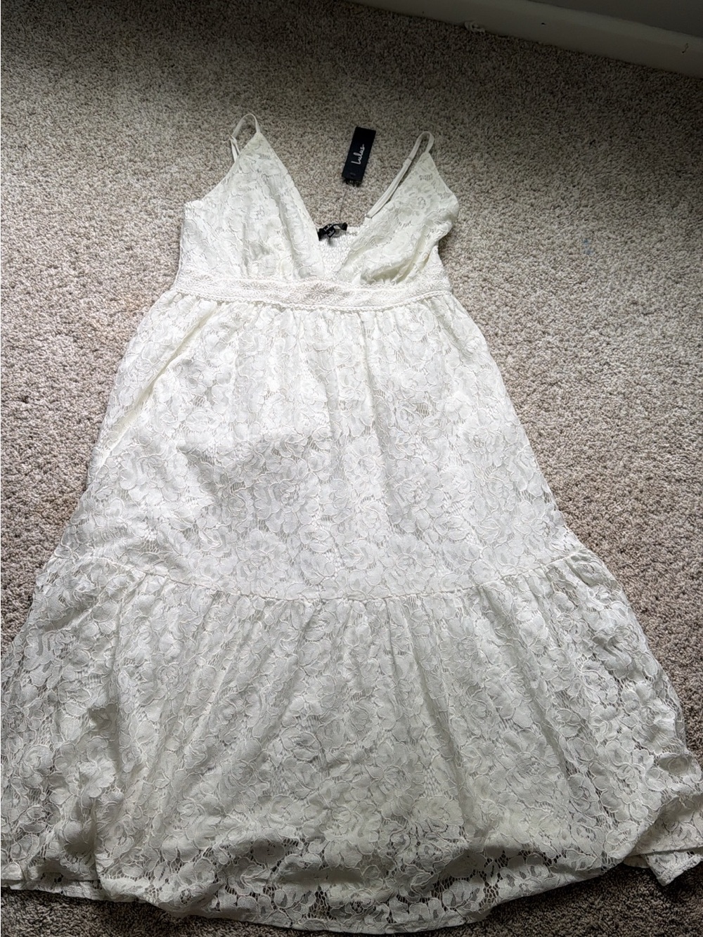 Lulu's Ivory Lace Maxi Dress with Spaghetti Straps